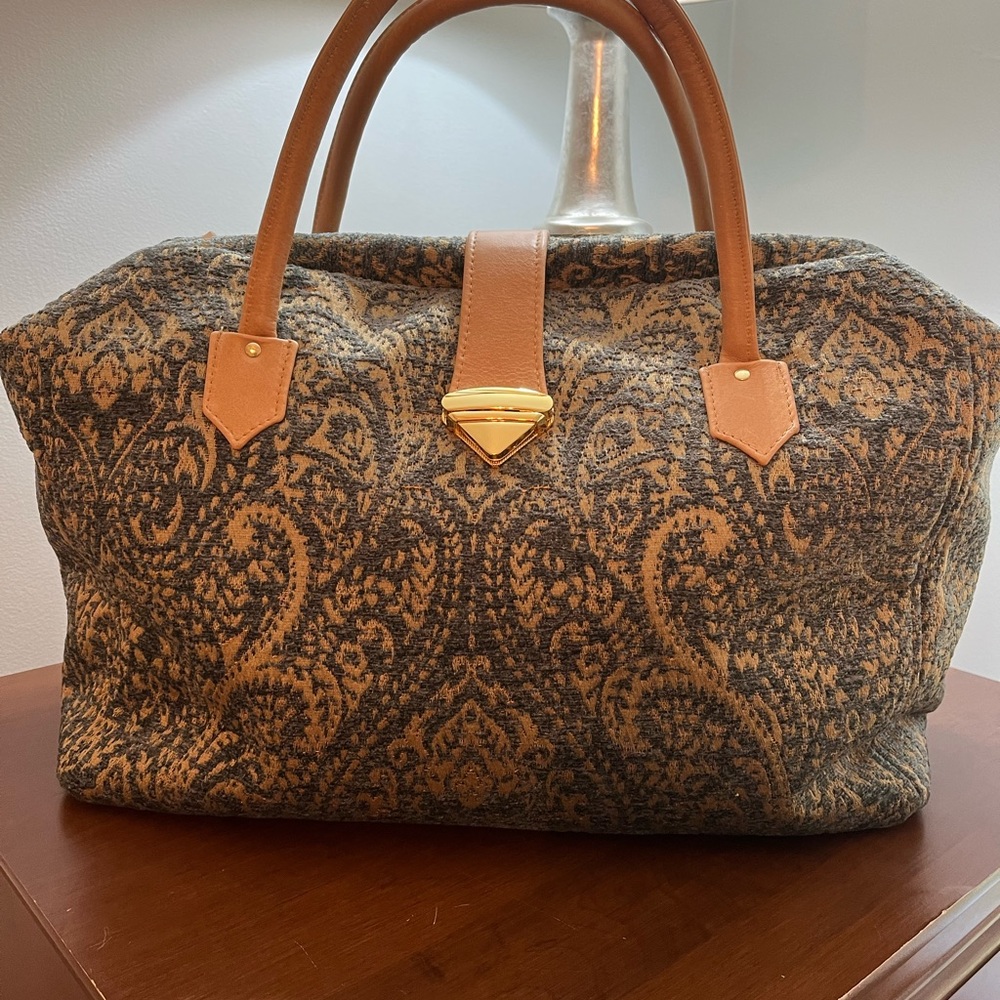 lovely custom weekender bag; just purchased and exceptionally well made.
